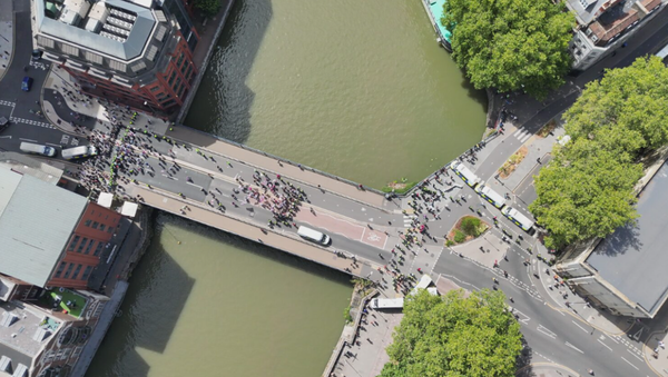 PSNI Officers Allegedly Protecting Fascist March In Bristol