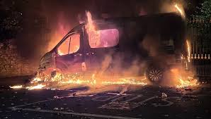 The Populist Pandora’s Box: A Reply to László Molnárfi